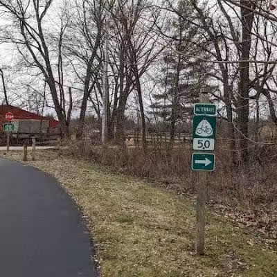 Hoover Scenic Trail Parking Lot - Galena, OH
