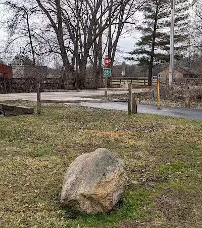 Hoover Scenic Trail Parking Lot - Galena, OH