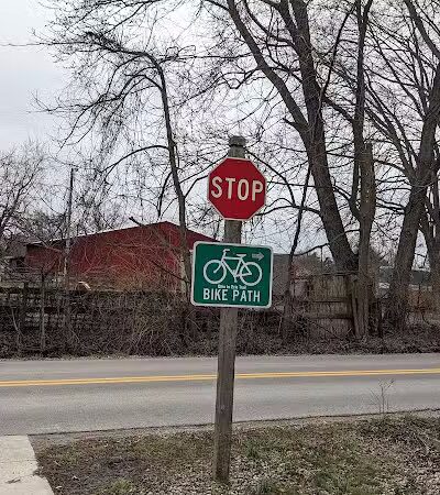 Hoover Scenic Trail Parking Lot - Galena, OH