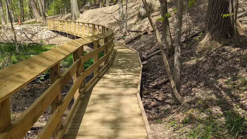 Garfield Park Red Oak Shelter - Garfield Heights, OH
