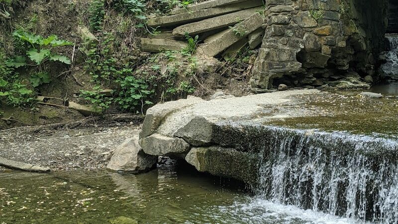 Wilson Mills Trailhead - Gates Mills, OH
