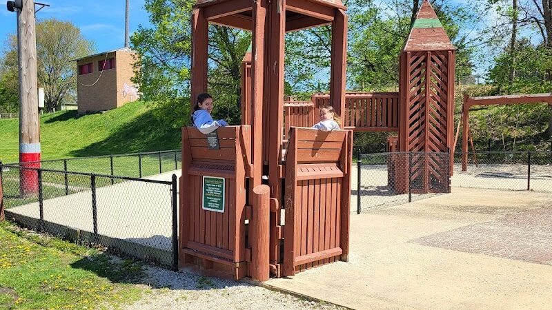 Geneva Dog Park - Geneva, OH