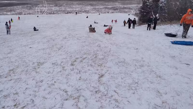 Germantown MetroPark Trailhead & Sledding Hill - Germantown, OH