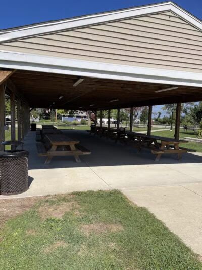 Grand River Village Merrick Hutchinson Memorial Park - Grand River, OH