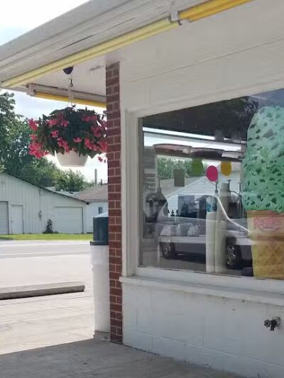 Green Camp Dairy Bar - Green Camp, OH