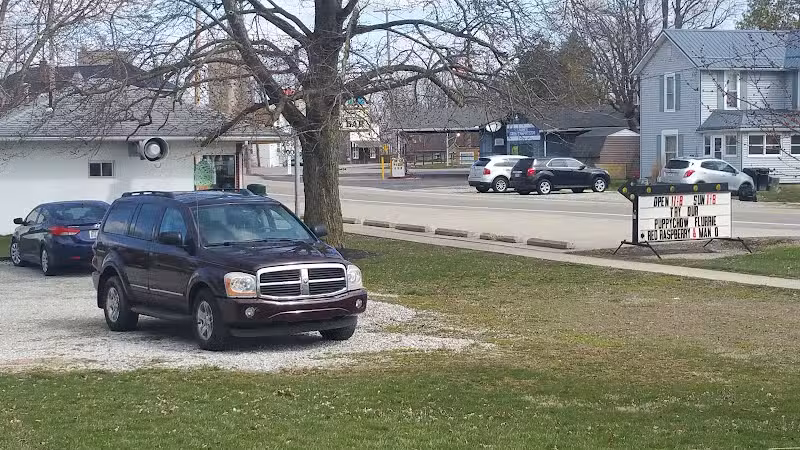 Green Camp Dairy Bar - Green Camp, OH