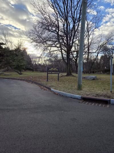 Grass Island Dog Park - Greenwich, CT