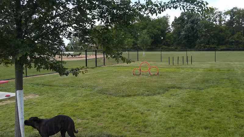 Holly's Dog Park - Hamilton, OH