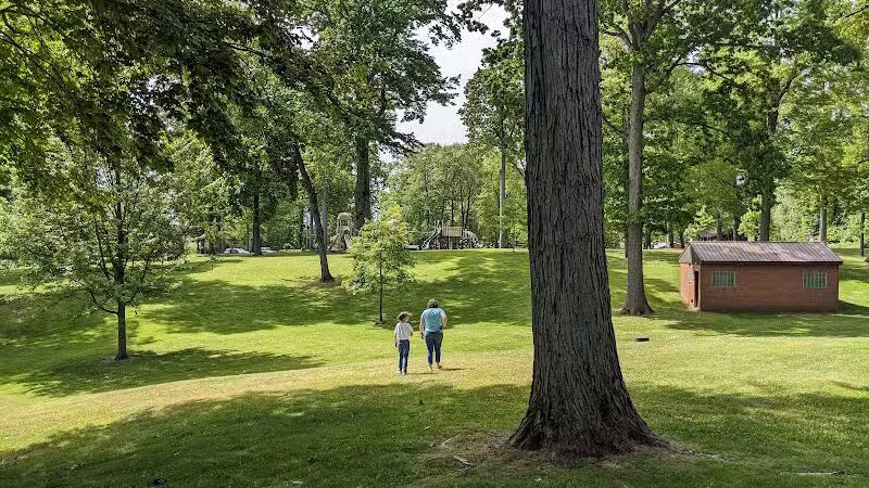 Hartville Memorial Park - Hartville, OH