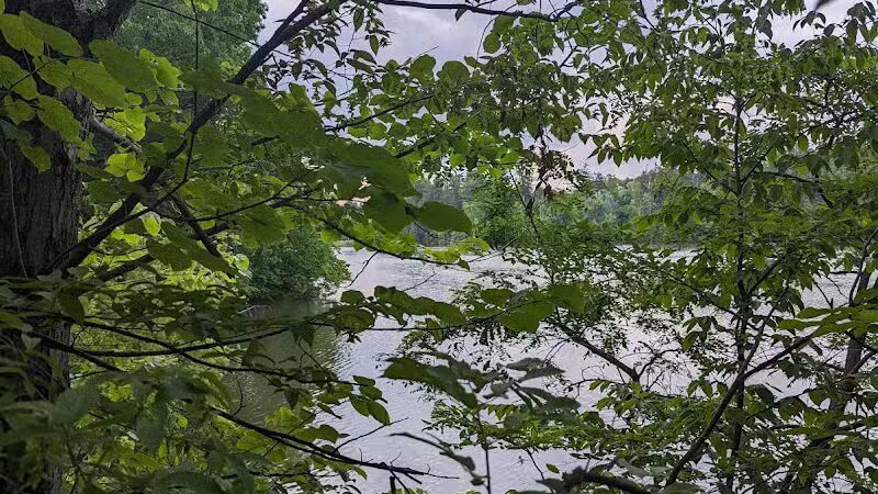 Hinckley Lake Trail Loop - Hinckley, OH