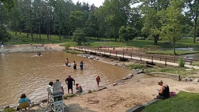 Hinckley Spillway - Hinckley, OH