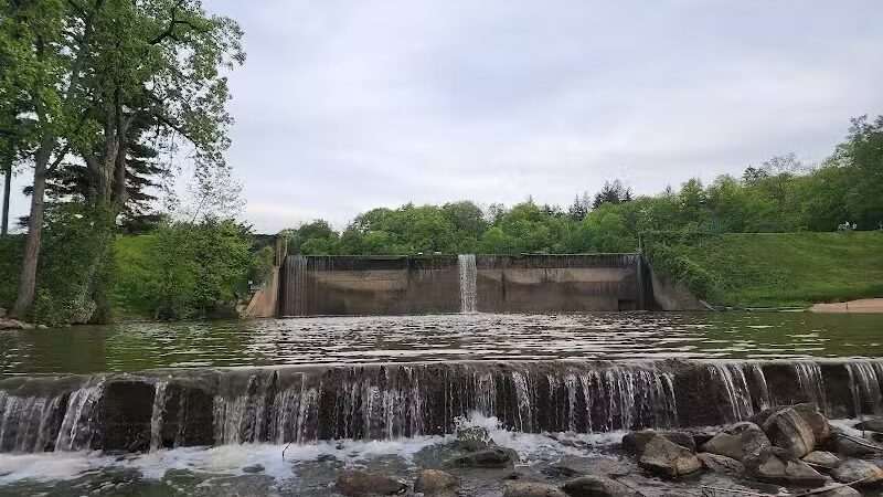 Hinckley Spillway - Hinckley, OH