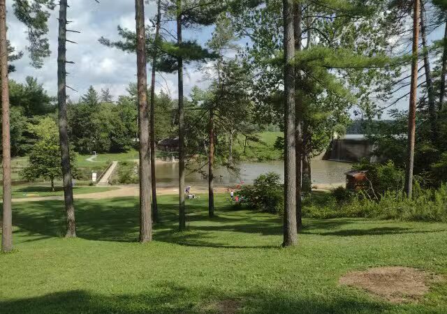 Hinckley Spillway - Hinckley, OH