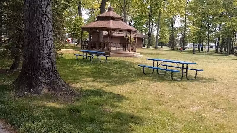 Strawberry Acres Park - Holland, OH