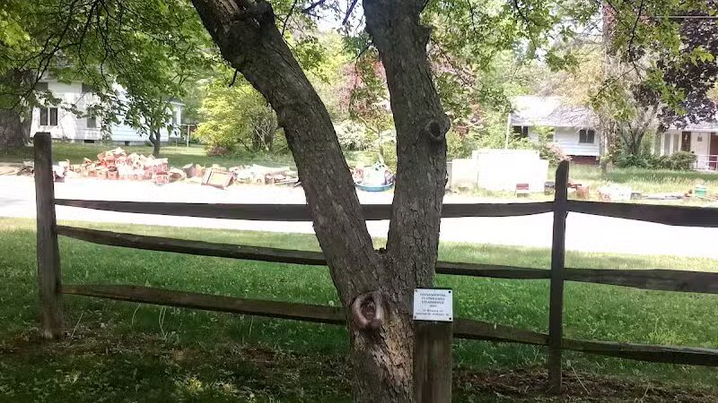 Strawberry Acres Park - Holland, OH