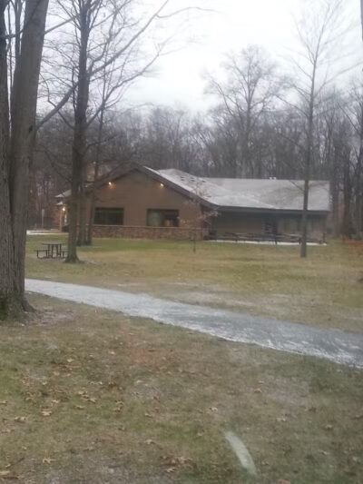 The Lodge at Strawberry Acres Park - Holland, OH