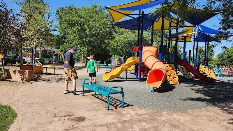 Elmwood Park - Independence, OH