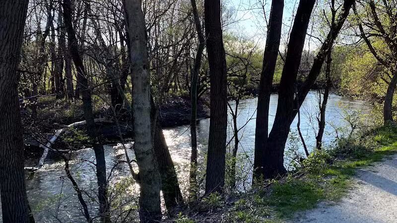 Ohio to Erie Trail, Lock 39 Trailhead - Independence, OH