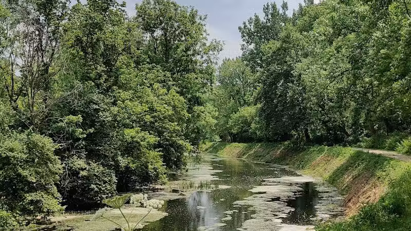 Ohio to Erie Trail, Lock 39 Trailhead - Independence, OH