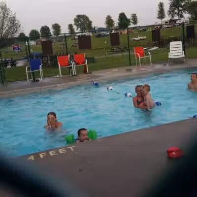 Lazy Dog Camp Resort & Pay Lake - Jackson, OH