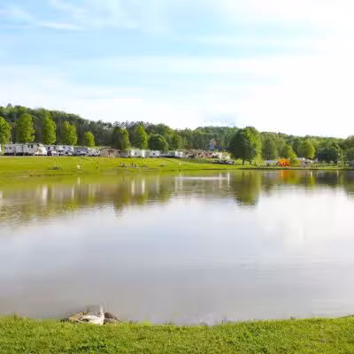 Lazy Dog Camp Resort & Pay Lake - Jackson, OH