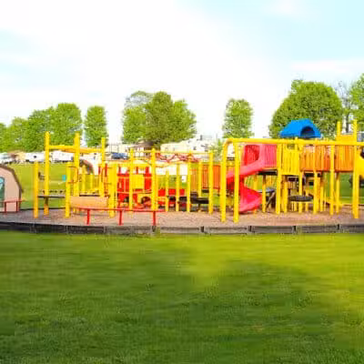 Lazy Dog Camp Resort & Pay Lake - Jackson, OH