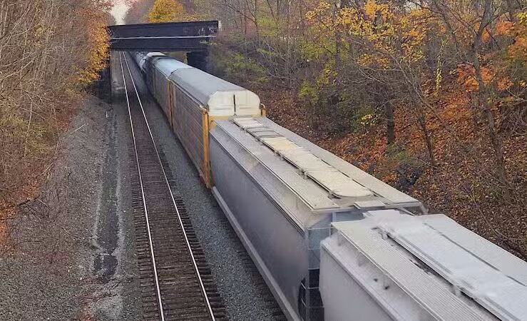 The Portage Hike & Bike Trail - Lake Rockwell Trailhead - Kent, OH