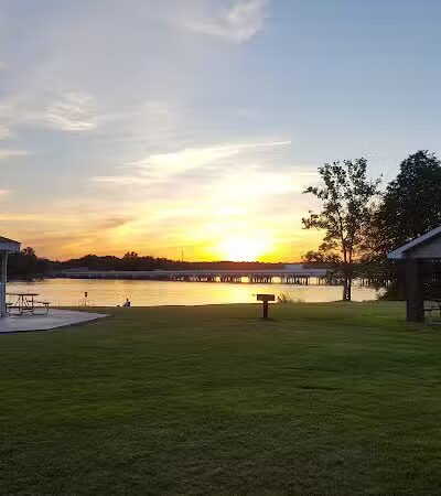 Harry Meshel Picnic Area - Lake Milton, OH