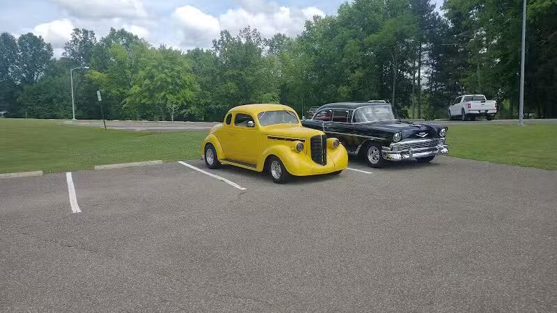 Harry Meshel Picnic Area - Lake Milton, OH