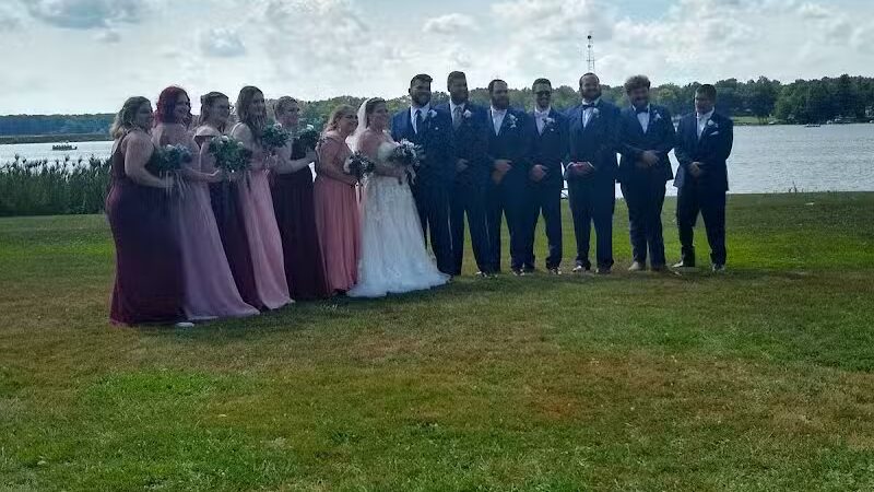 Harry Meshel Picnic Area - Lake Milton, OH