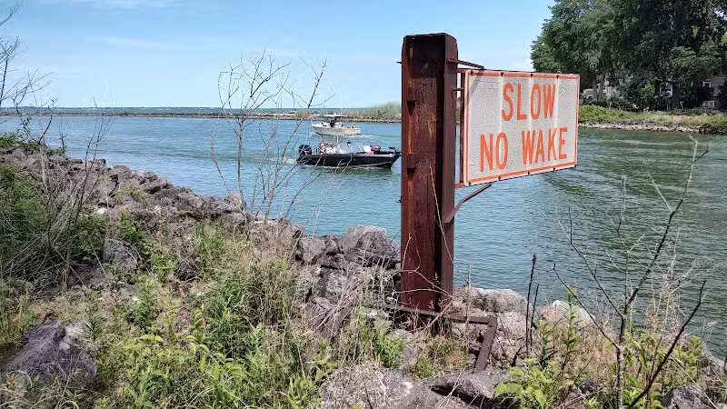 East Harbor State Park Dog Friendly Beach - Lakeside Marblehead, OH