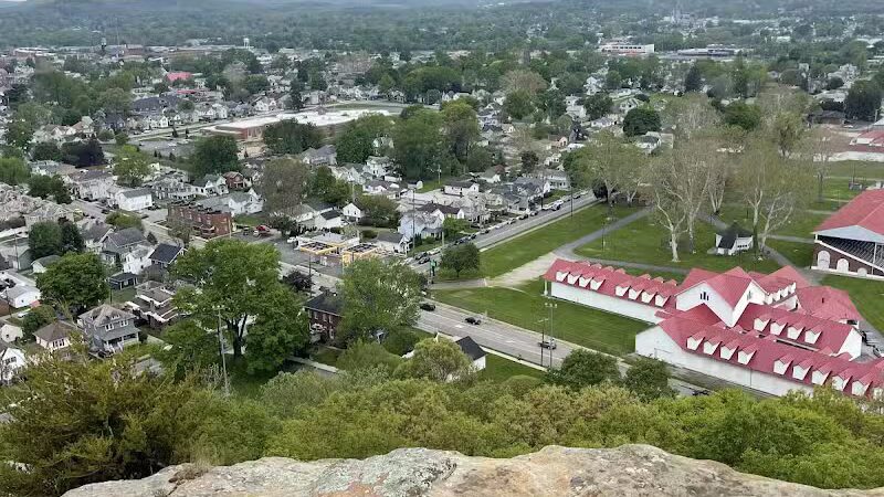 Mount Pleasant in Rising Park - Lancaster, OH