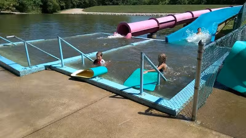 Long's Retreat Family Resort - Latham, OH