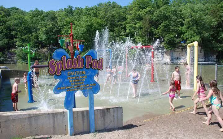 Long's Retreat Family Resort - Latham, OH