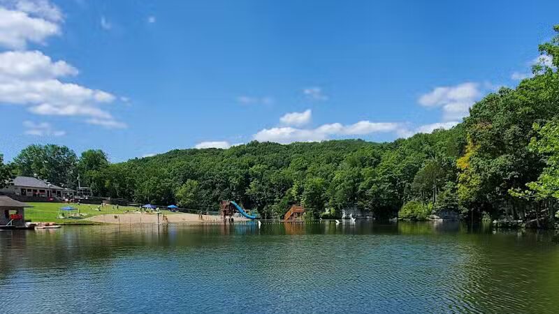 Long's Retreat Family Resort - Latham, OH