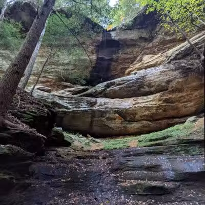 21 Horse Cave - Logan, OH