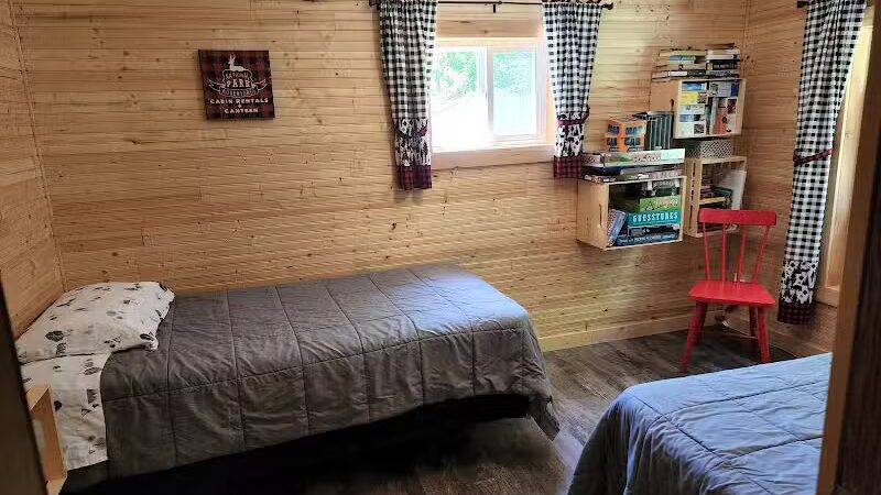 Dog Friendly Hocking Hills - Logan, OH