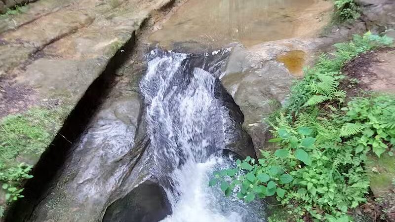 Whispering Cave Trail Head - Logan, OH