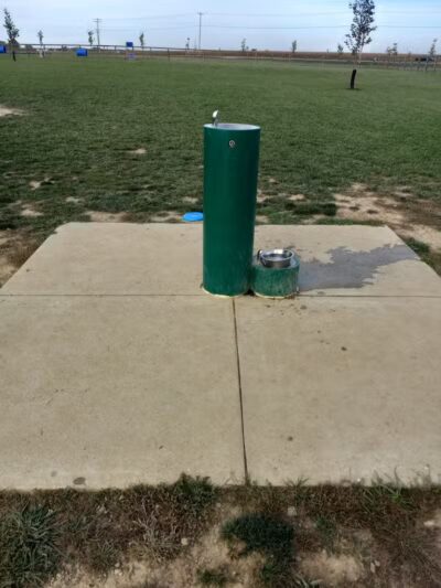 London Yelp Yard - London, OH