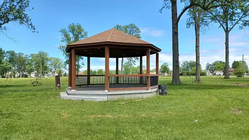 Oakwood Park - Lorain, OH