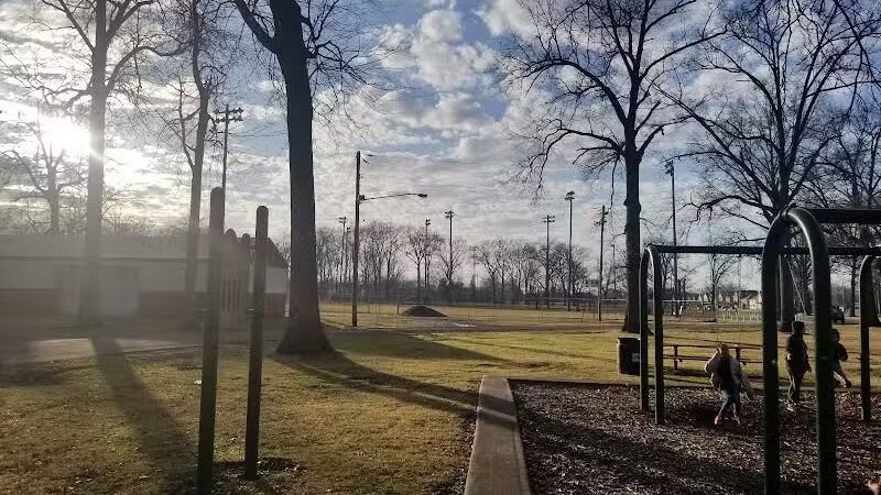 Oakwood Park - Lorain, OH