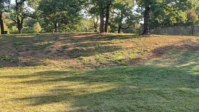 Mans Best Field Dog Park - Mansfield, TX
