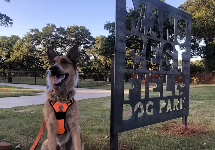 Mans Best Field Dog Park - Mansfield, TX
