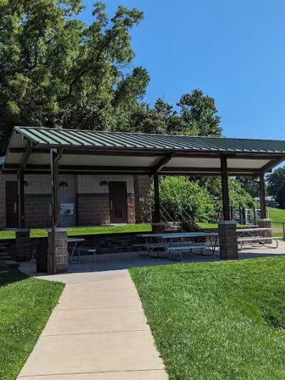 Kellogg Park-Maplewood membership only dog park - Maplewood, MO