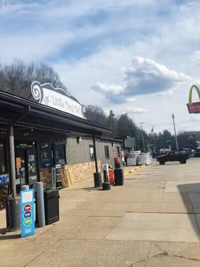 Little Dog Deli - McConnelsville, OH
