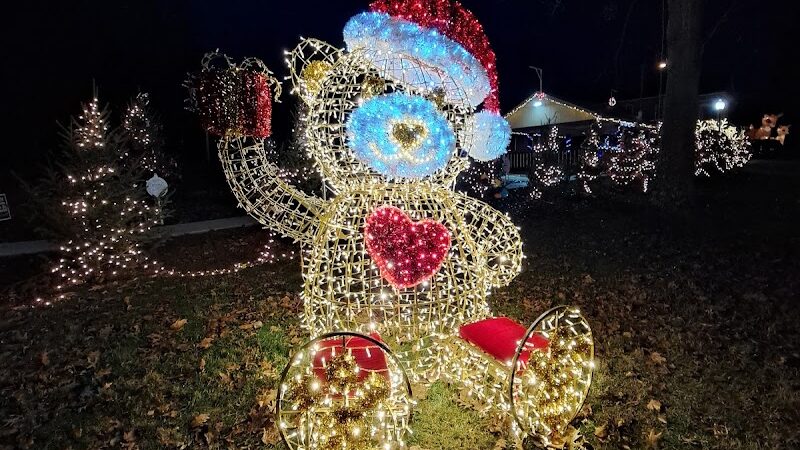 McConnelsville Village Park (The Grove) - McConnelsville, OH