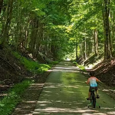 Tare Creek Trailhead (Maple Highlands Trail) - Middlefield, OH