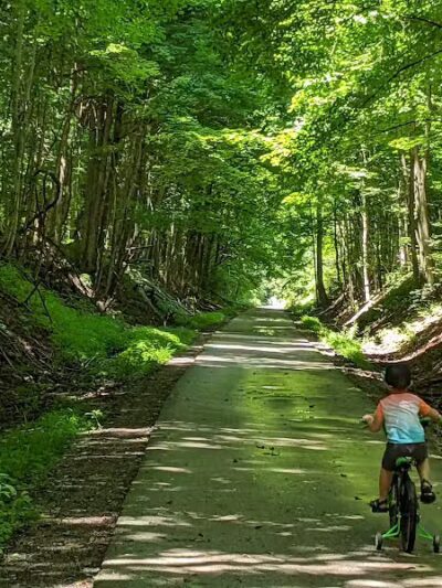 Tare Creek Trailhead (Maple Highlands Trail) - Middlefield, OH