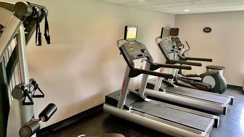 Country Inn & Suites by Radisson, Sandusky South, OH - Milan, OH