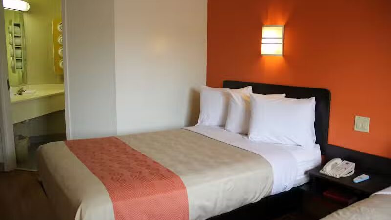 Motel 6 Milan, OH - Sandusky - Milan, OH